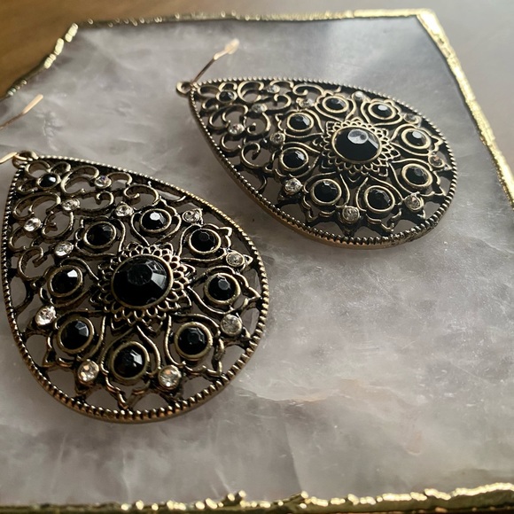 Drop earrings - Picture 3 of 5